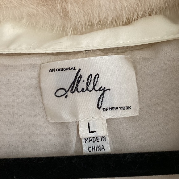 VINTAGE- Milly cashmere sweater with mink fur detachable collar and cuffs. - Picture 2 of 8